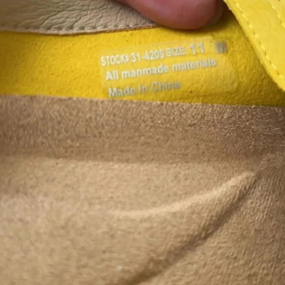 Easy Street size 11 flexible Comfort Athleisure
Slip Ons - Picture 5 of 6